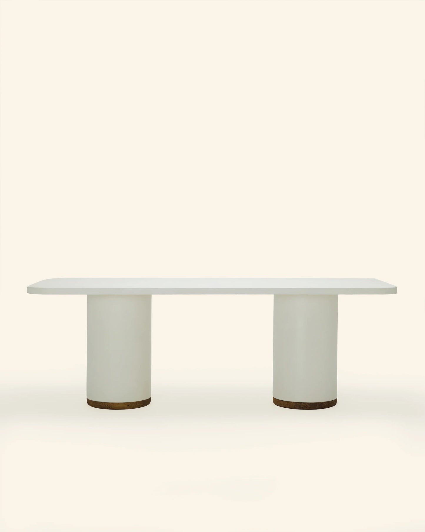 Eloura Dining Table