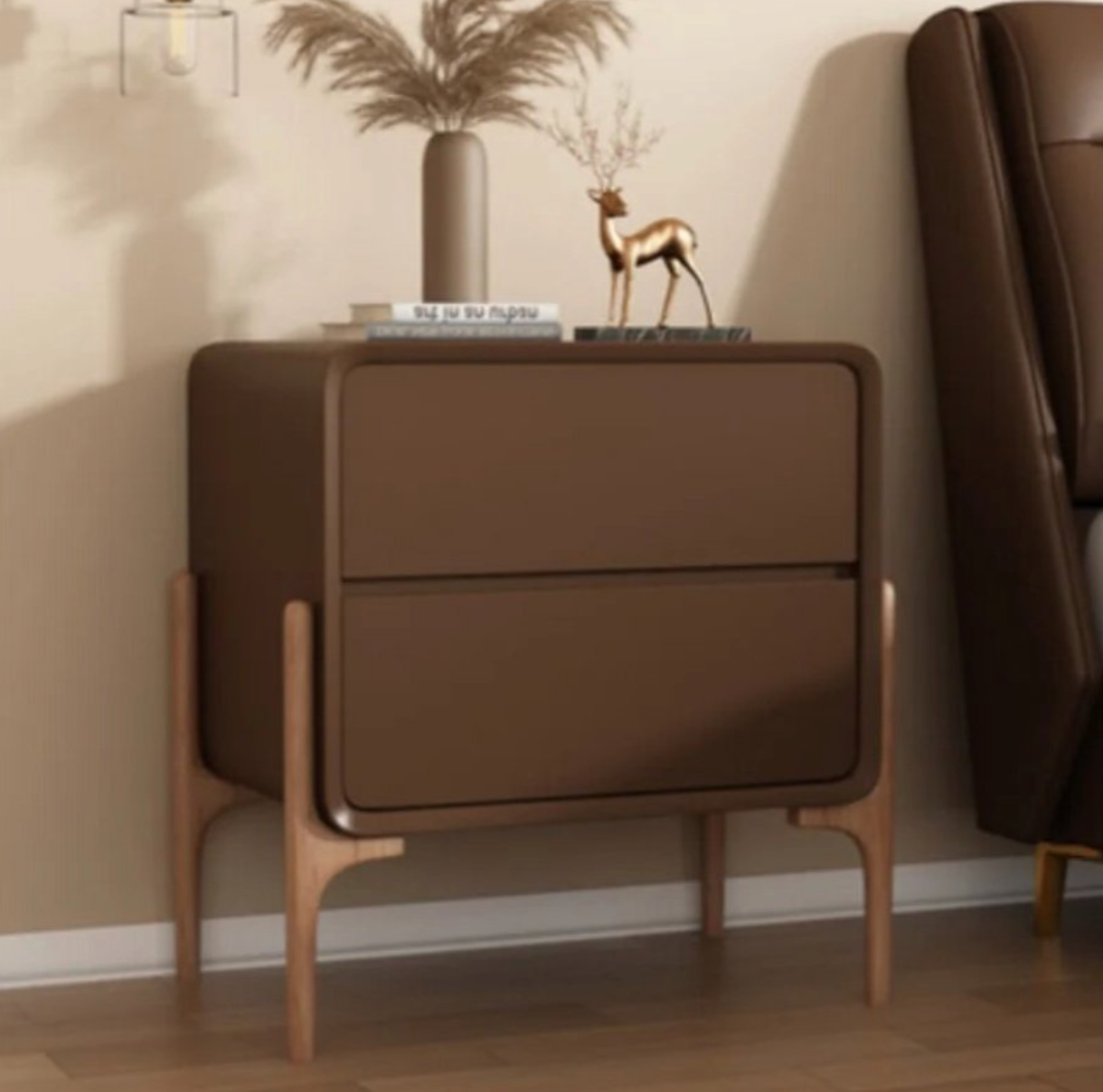 طاولة السرير جيجي