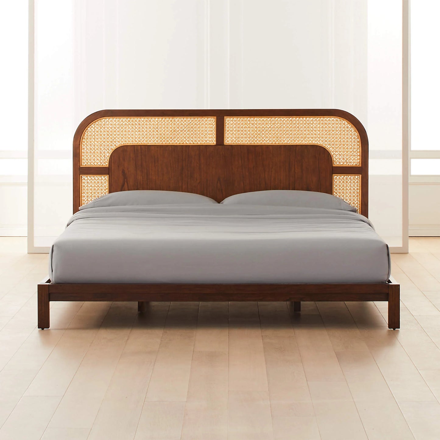 Canellé Bed