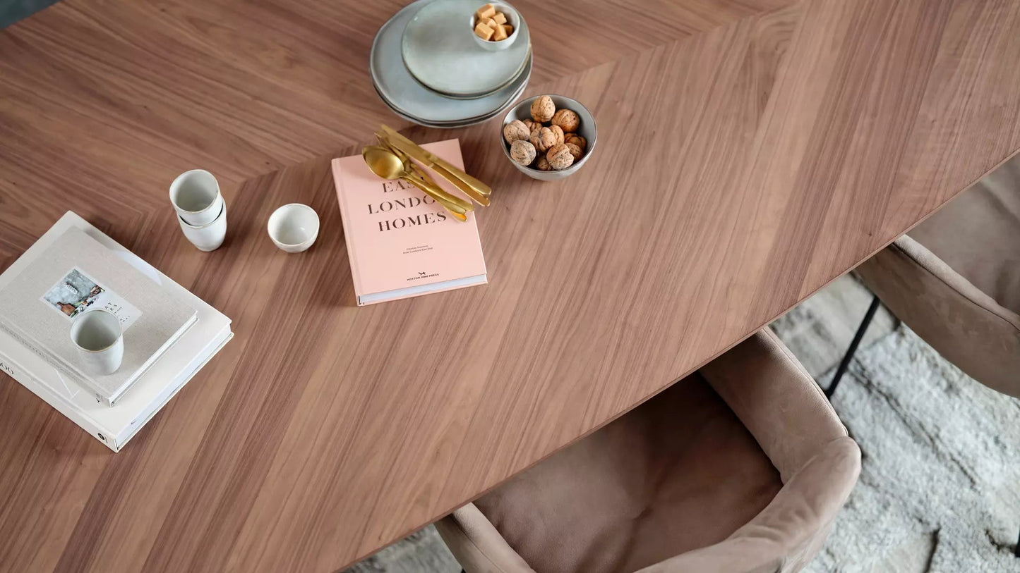 Sorella Dining Table
